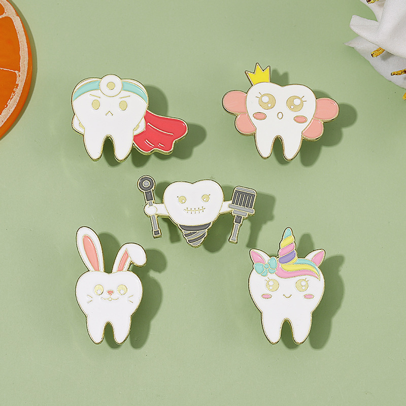 Przypinki do ubrań z motywem z – Embroidery Unicorn recenzja i cena