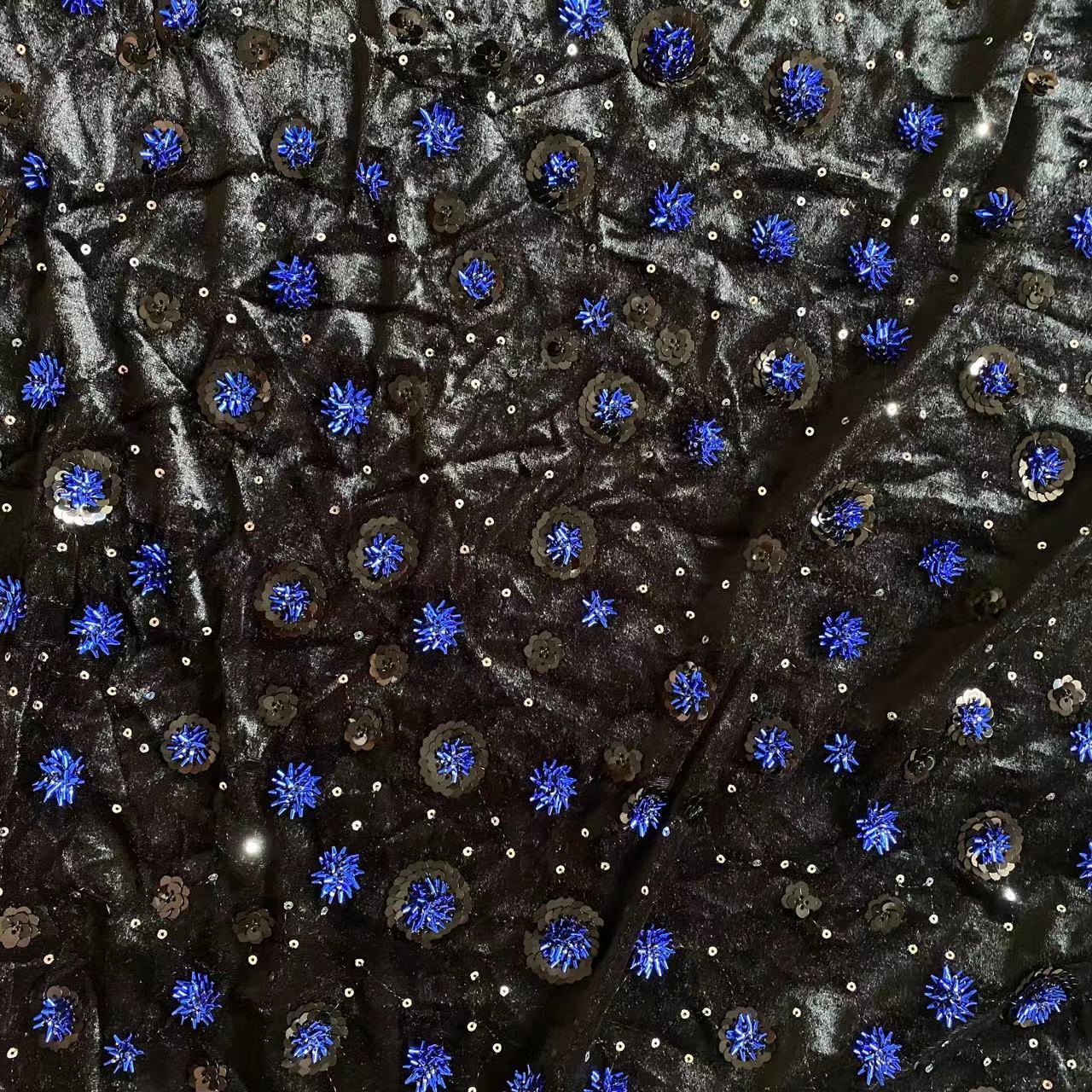 Aksamitne rolki, tubki z koral – Velvet Fabric Embroidery recenzja i cena