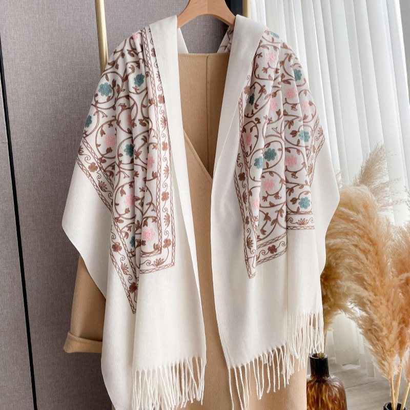 Nowy kaszmirowy szal z haftem  – Embroidery Pashmina recenzja i cena