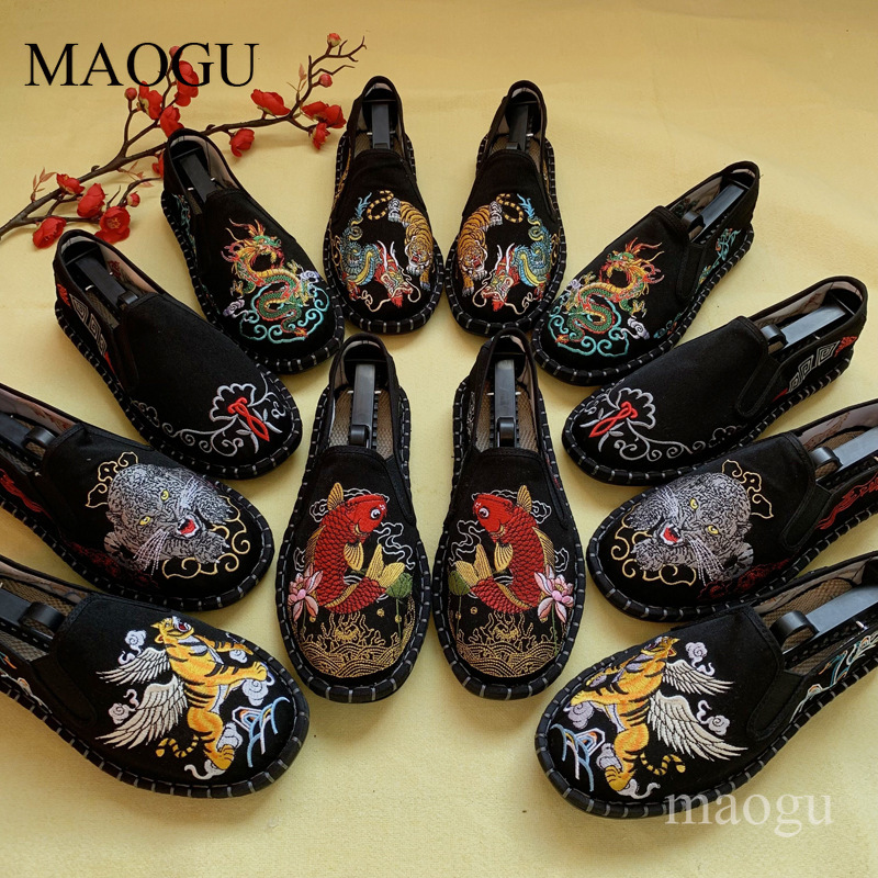 Unisexowe wsuwane buty w chińs – Embroidery Stitches recenzja i cena